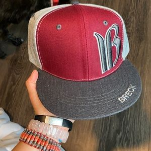 flat bill hat
